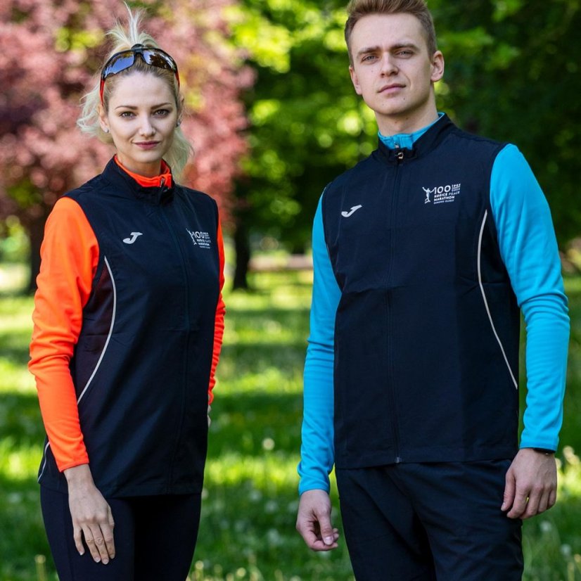 Vesta JOMA RECORD II / unisex / čierna / MMM 1924 – 2024 - Veľkosť: XL