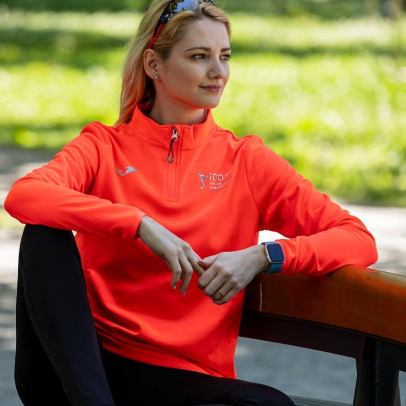 Mikina JOMA RUNNING NIGHT / dámska / koralová / MMM 1924 – 2024 - Veľkosť: L