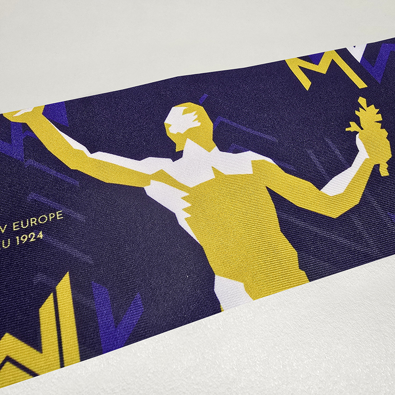 Čelenka MMM 2025 / fialová